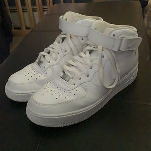 Men’s Nike Air Force 1 Mid - White